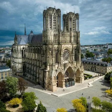 Appartement Lumineux Proche Cathedrale Ρενς Εξωτερικό φωτογραφία